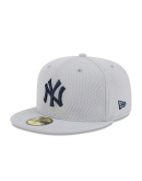 Men's New York Yankees New Era Gray 2025 MLB Clubhouse 59FIFTY Fitted Hat