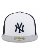 Men's New York Yankees New Era Navy/Gray 2025 MLB Clubhouse 59FIFTY Fitted Hat