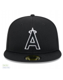 Men's Los Angeles Angels New Era Black 2025 MLB Clubhouse 59FIFTY Fitted Hat