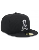 Men's Los Angeles Angels New Era Black 2025 MLB Clubhouse 59FIFTY Fitted Hat